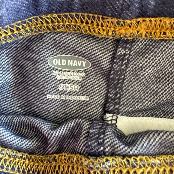 Old Navy, Girls Summer Shorts BUNDLE of 3, size 5T - Picture 5 of 7